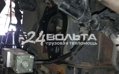 способ замены помпы Iveco Стралис способ замены помпы Ивеко Стралис